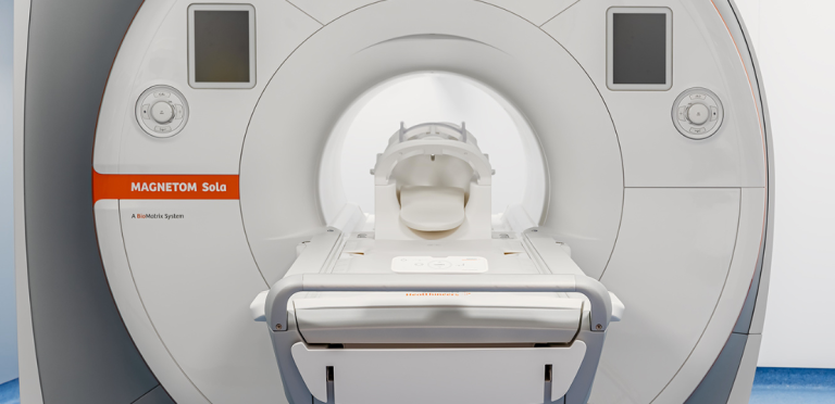 Nouvel IRM, Magnetom Sola de la société Siemens, à l'hôpital de Villefranche-sur-Saône